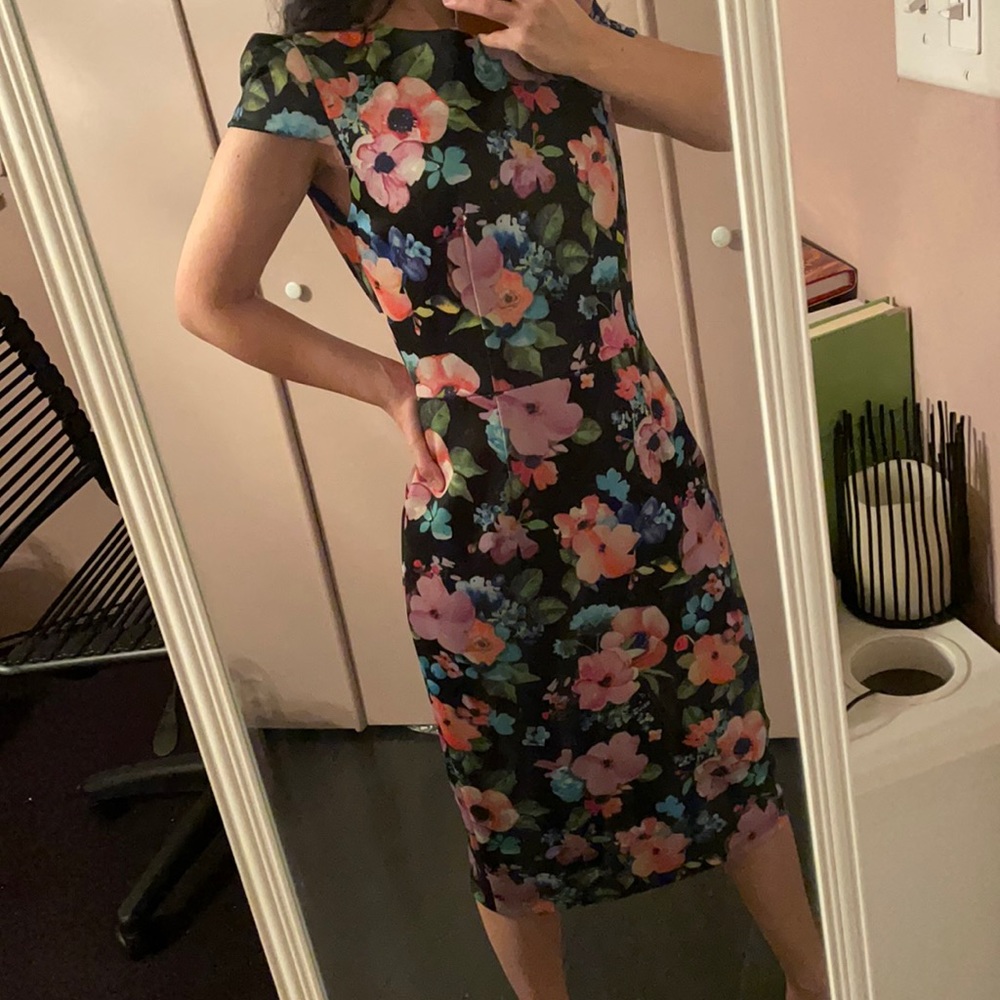 Betsey Johnson Floral Pencil Knee Length